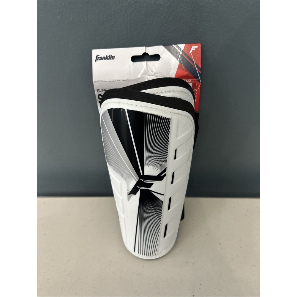 FRANKLIN SPORTS SUPERLIGHT SOCCER SHIN GUARDS FOR YOUTH AND ADULTS MEDIUM 5'3"